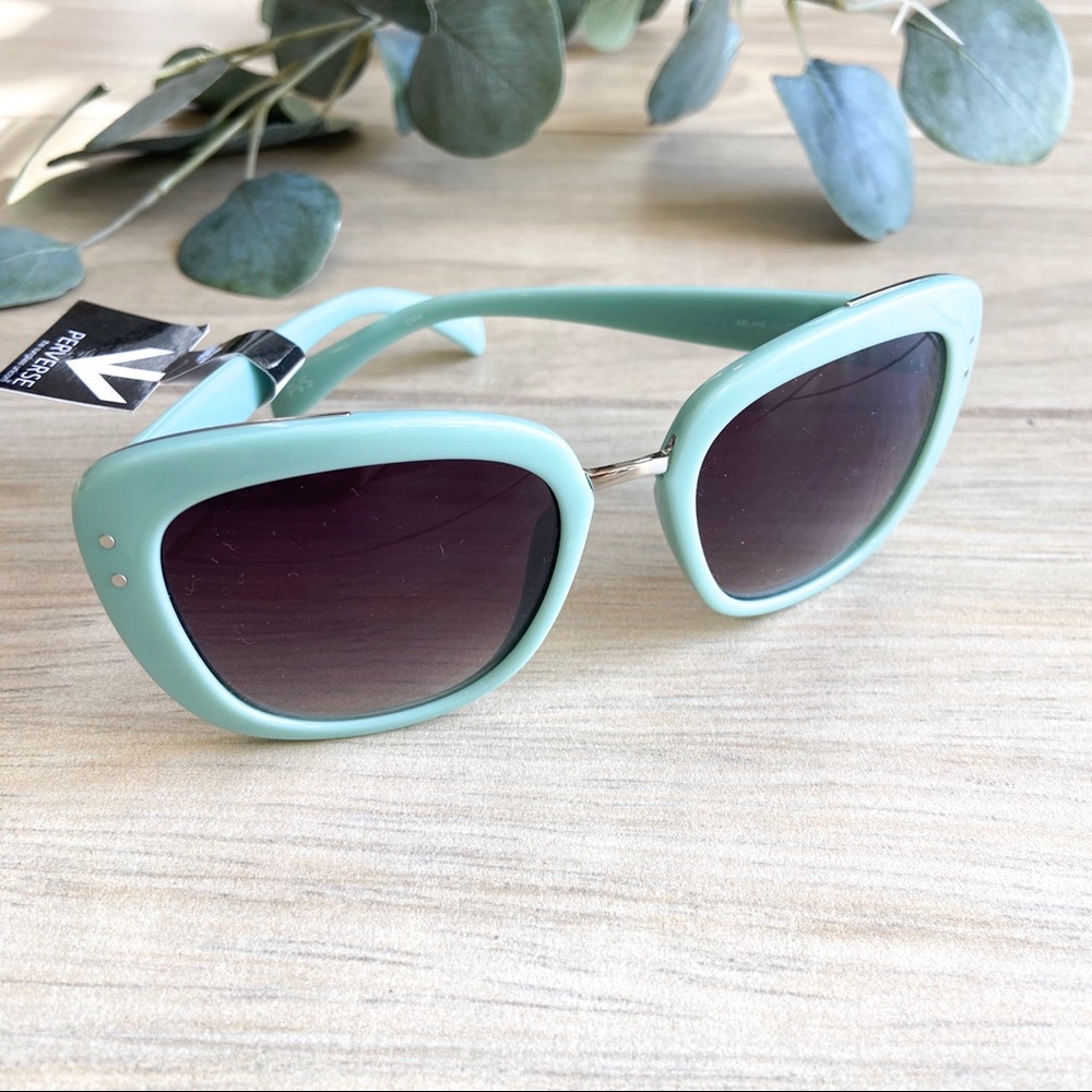 NWT Perverse Sunglasses in Aqua